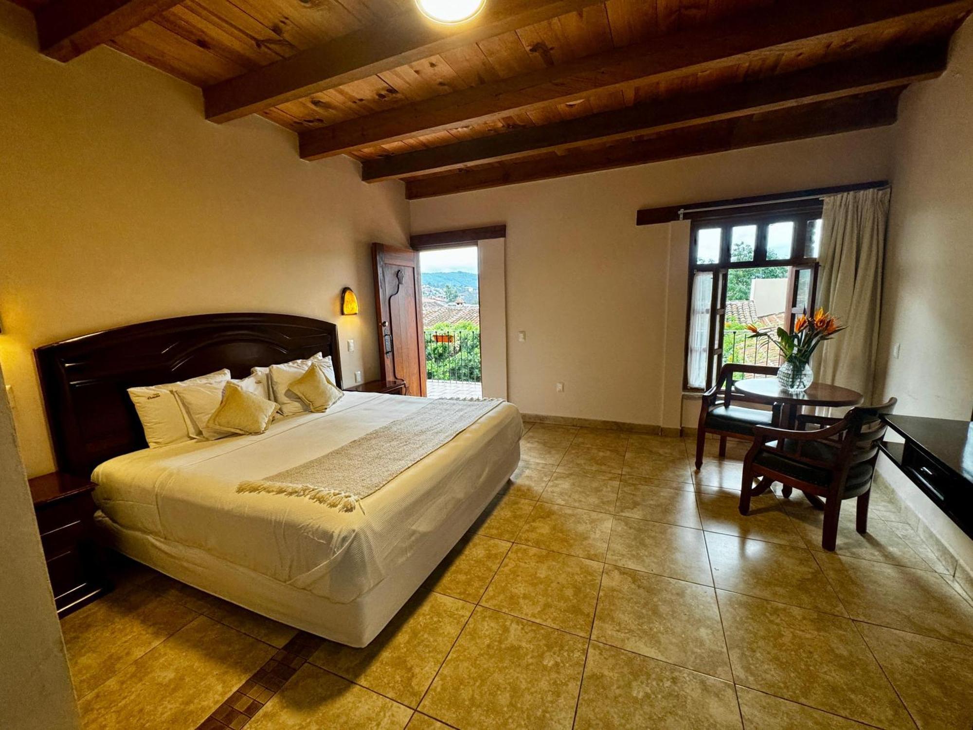 Parador Margarita San Cristobal de las Casas Exterior photo