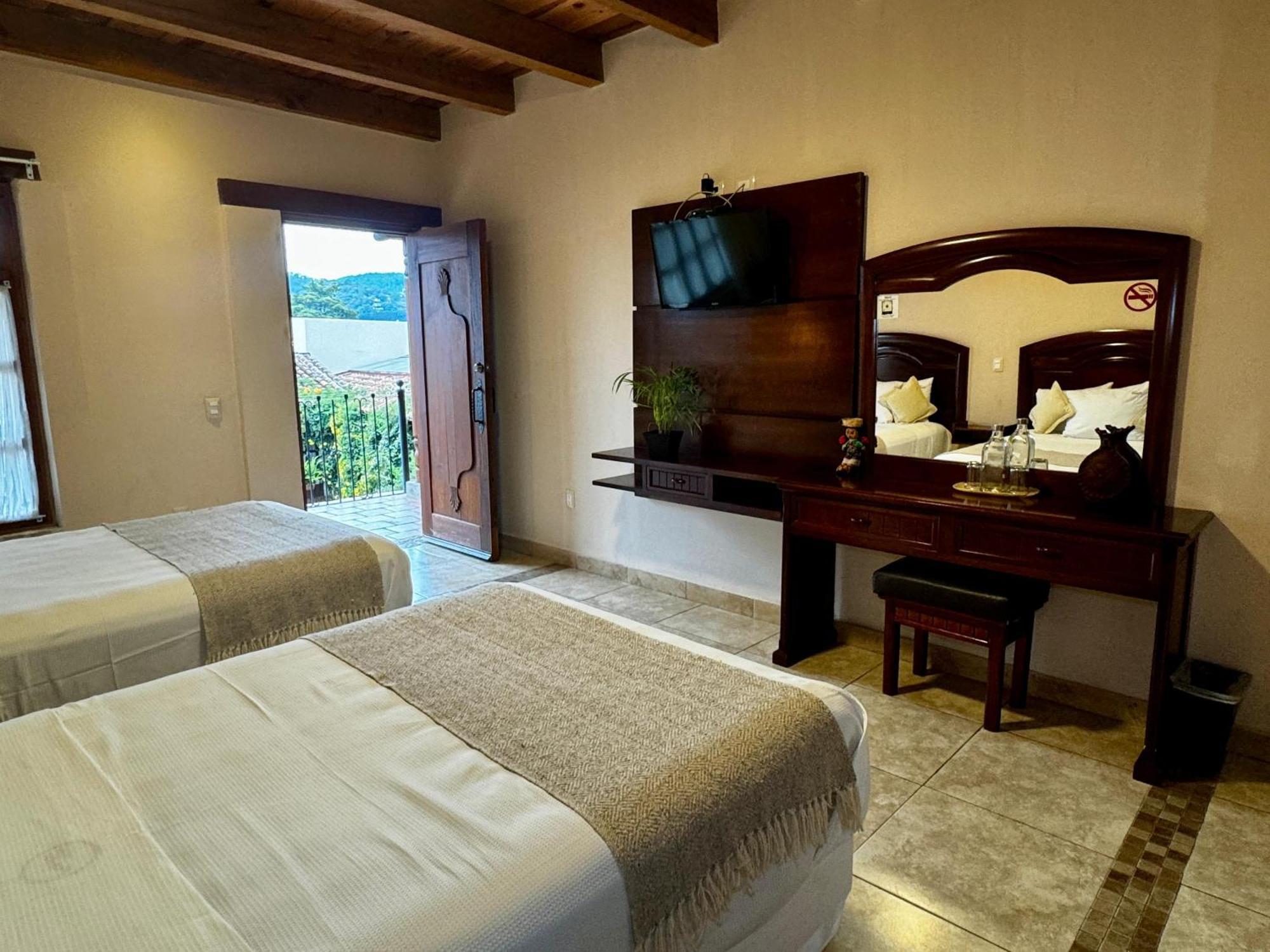 Parador Margarita San Cristobal de las Casas Exterior photo